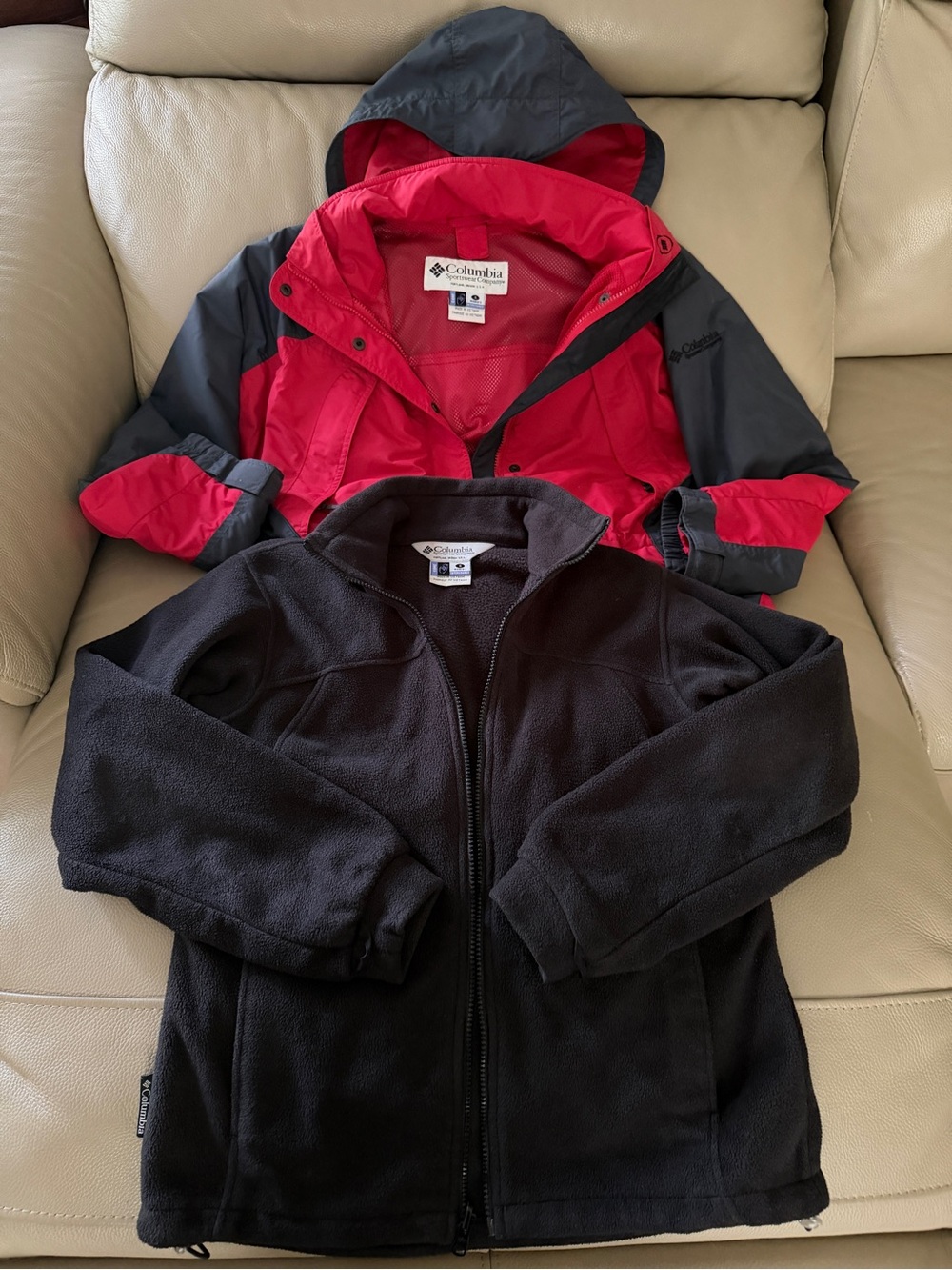 Columbia Core Interchange 2pc Hooded Red Nylon Ski/Black Fleece Jacket szWomen S